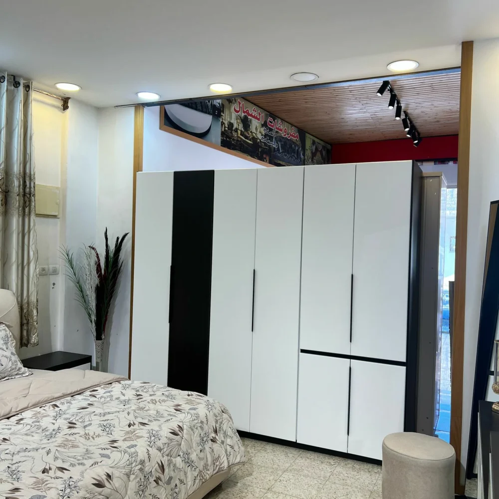 Shop Secondary Image