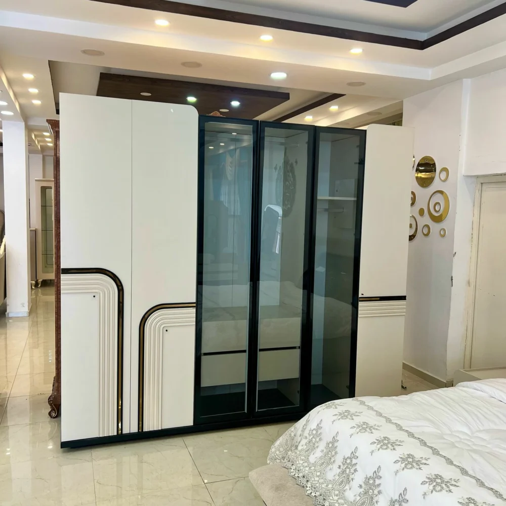 Shop Secondary Image