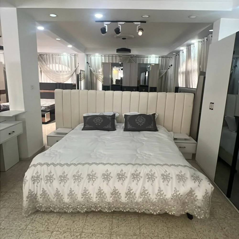 Shop Secondary Image