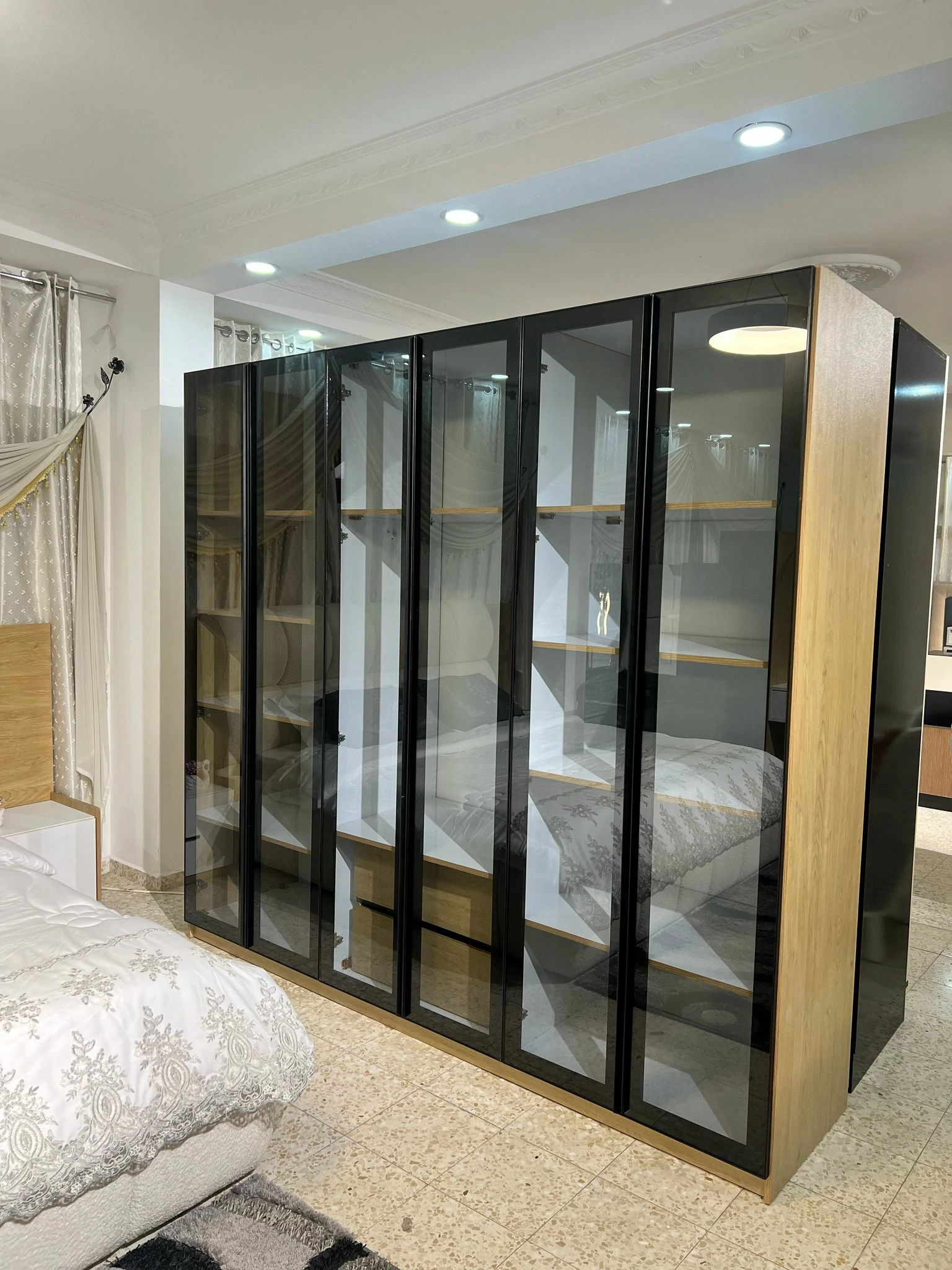 غرفة نوم جوانا